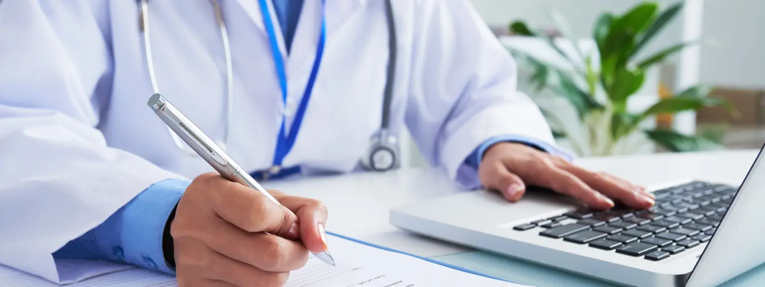Medico competente: la guida completa su requisiti, nomina e opportunità di carriera nella medicina del lavoro
